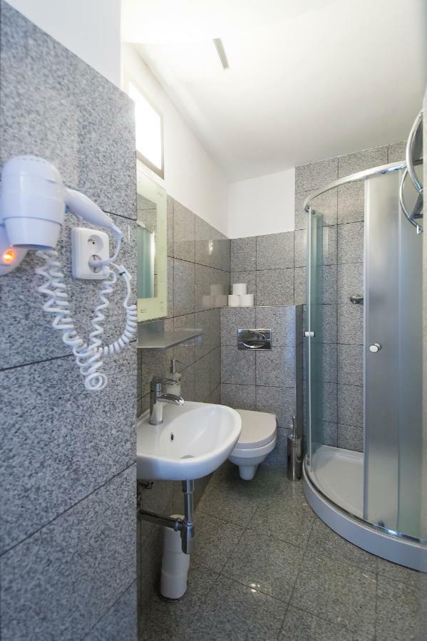 Modern Apartment Skolska 20 Prag Dış mekan fotoğraf