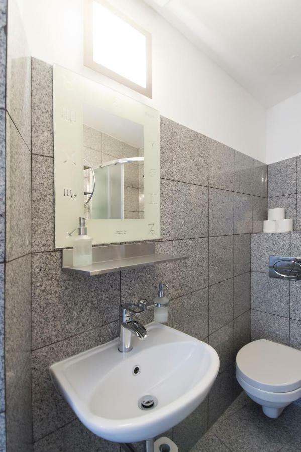 Modern Apartment Skolska 20 Prag Dış mekan fotoğraf